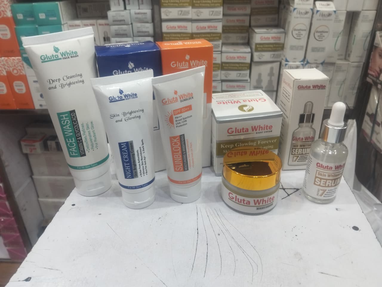 5‑in‑1 Gluta White Skincare Set | Face Cream, Facewash, Serum, Sunblock & Night Cream