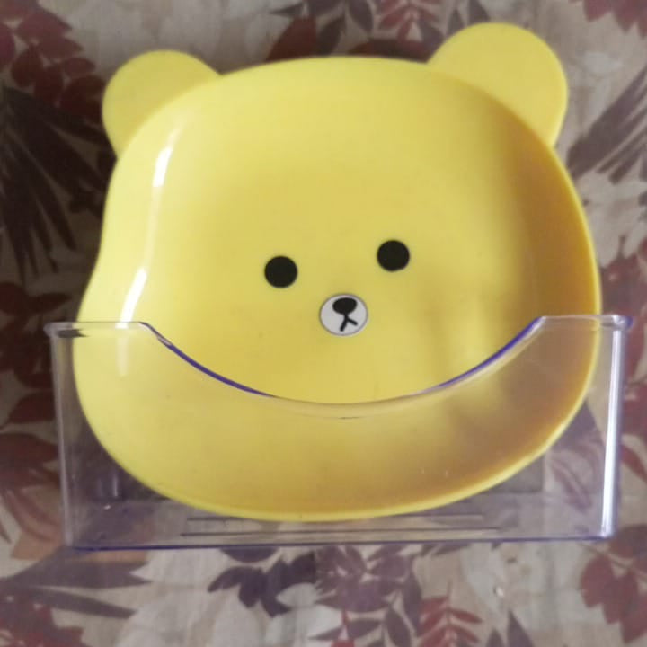 8 Plates With Stand Bear Design Durable Quality Stylish Look Reliable Utility Perfect Choice For Daily Use (Random Color)