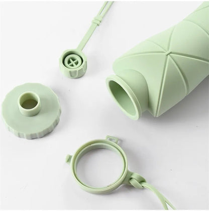 Silicon Foldable Bottle 600ml | Portable Travel Smart Water Bottle | Pocket Size Collapsible Design (Random Color)
